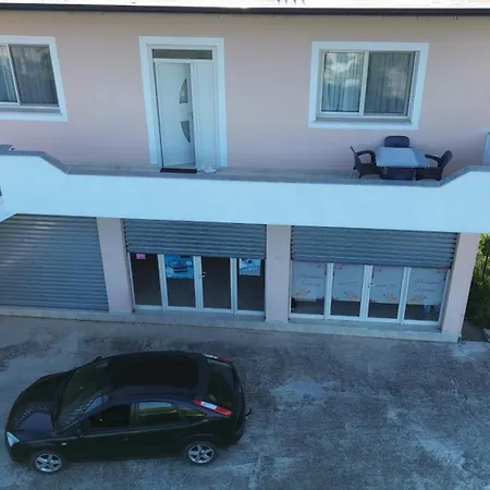 Mesi Bridge By River Villa Boks