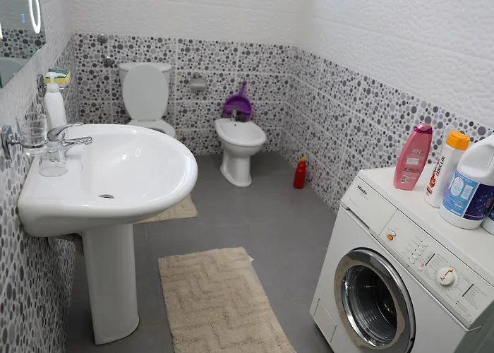 Mesi Bridge By River Willa